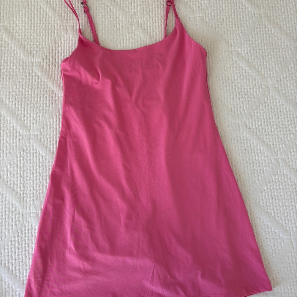 Abercrombie & Fitch Traveler Pink Athletic Dress